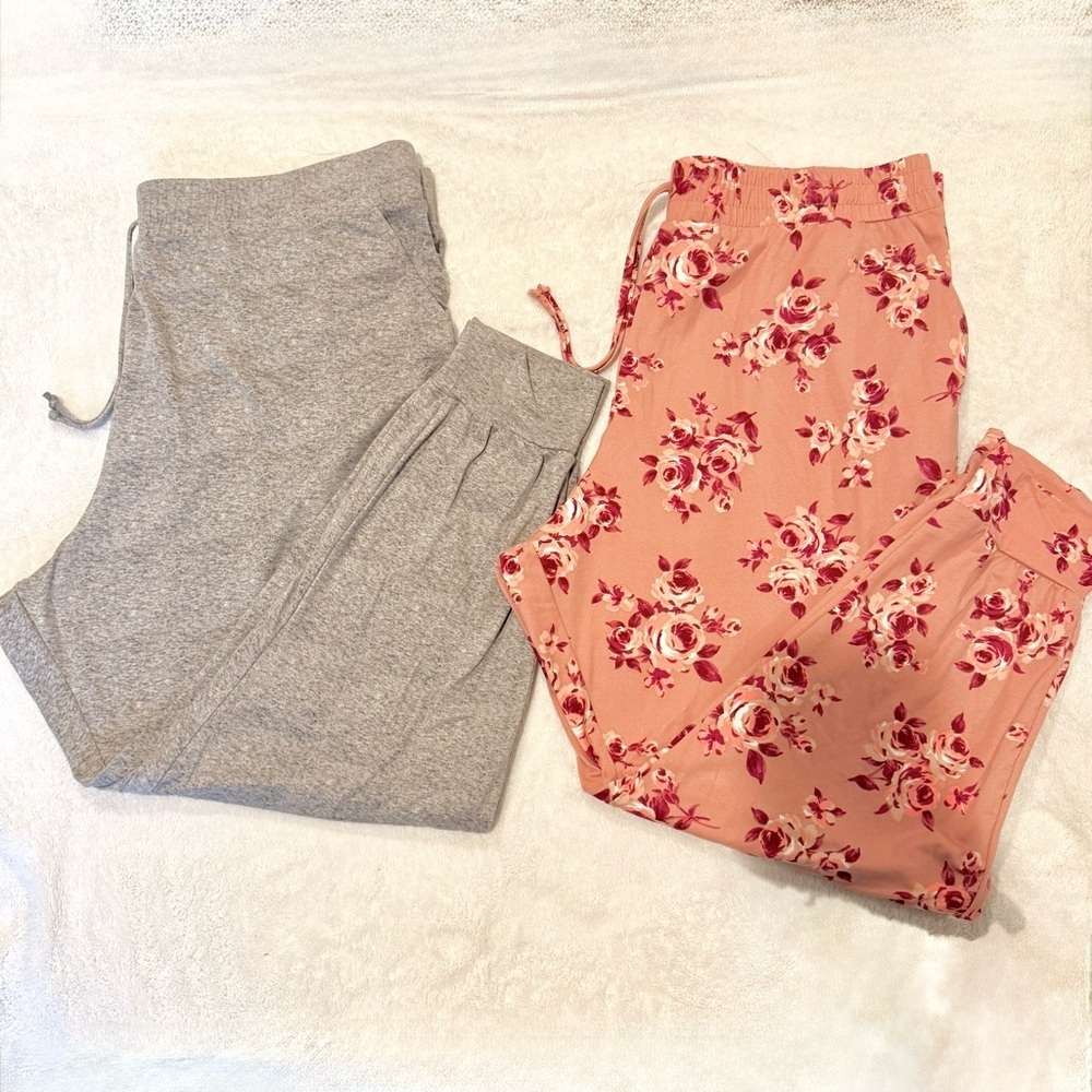 Super Soft Gray & Floral Jogger Pants Set (NWOT) - Picture 7 of 7